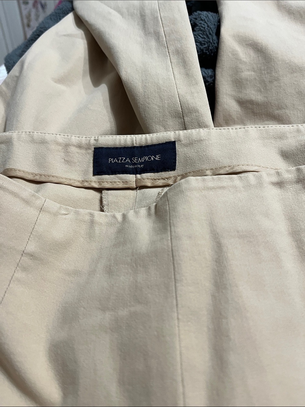 Piazza Sempione Audrey Light Beige Cropped Ankle Pants